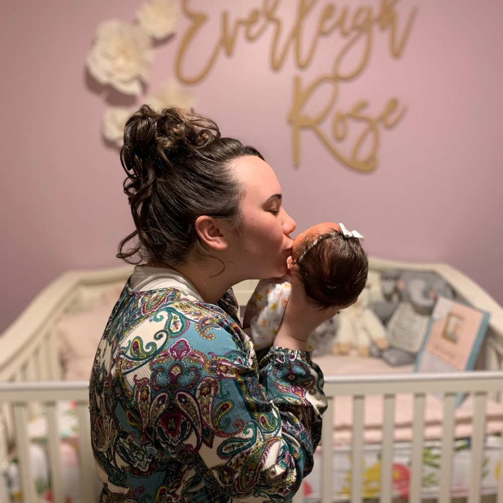 Meet your Posher, Cierra